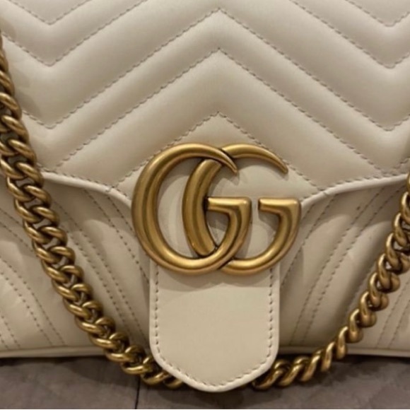 SOLD OUT”””Gucci marmont flap small bag - Picture 3 of 4